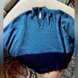 Lululemon Poncho like new